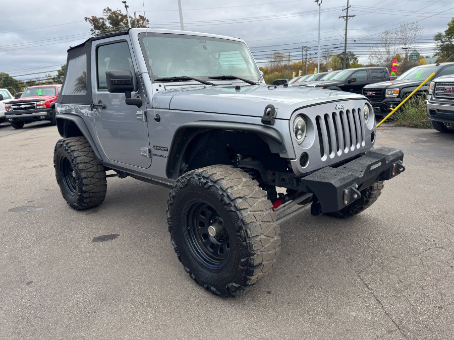Used 2015 Jeep Wrangler Sport w/ Quick Order Package 23S AWD/4WD image 7