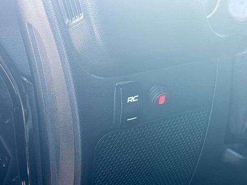 Used 2017 Jeep Wrangler Unlimited Sport w/ Max Tow Package image 10