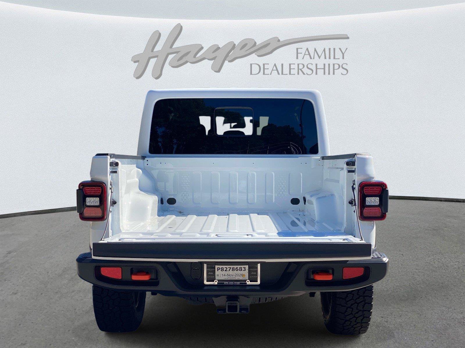 Used 2026 Jeep Gladiator Mojave AWD/4WD image 5