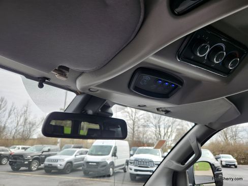 Used 2024 Chevrolet Express 2500 w/ Driver Convenience Package image 56