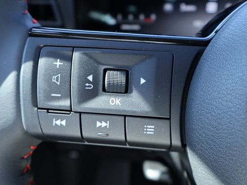 New 2026 Nissan Kicks SR w/ Cold Weather Package image 10