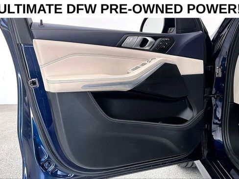 Used 2022 BMW X7 xDrive40i w/ M Sport Package AWD/4WD image 22