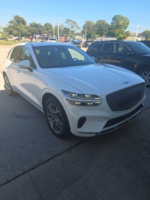 Used 2023 Genesis GV70 2.5T w/ Advanced Package AWD/4WD image 1