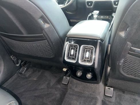 Used 2022 Kia Sorento SX image 10