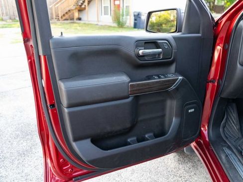 Used 2022 Chevrolet Silverado 1500 LT Trail Boss w/ LT Trail Boss Premium Package image 11