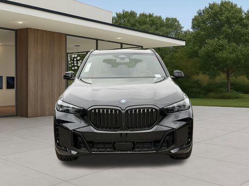 New 2026 BMW X5 xDrive50e w/ Executive Package image 4