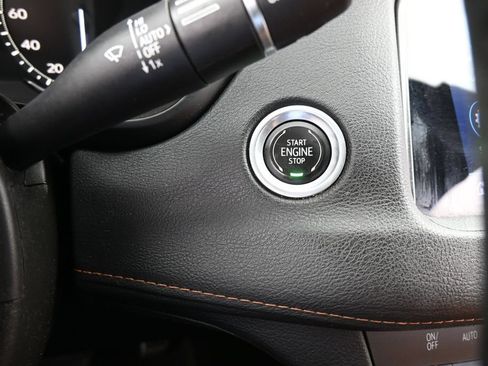 Used 2019 Cadillac XT4 Sport AWD/4WD image 41