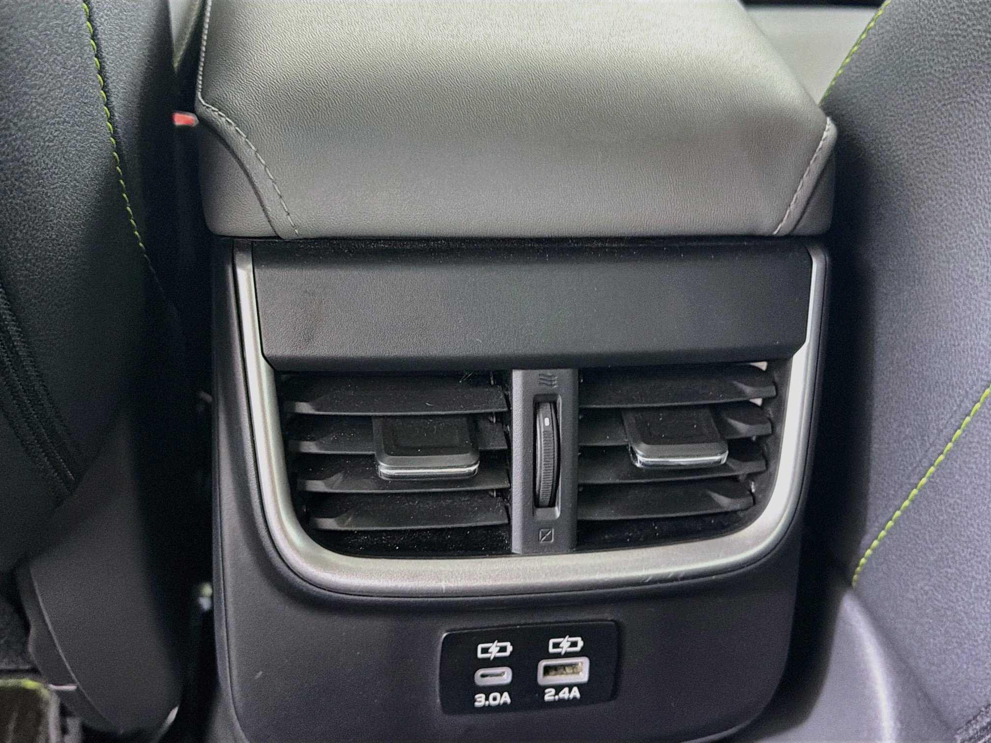 Used 2025 Subaru Outback Onyx Edition AWD/4WD image 26