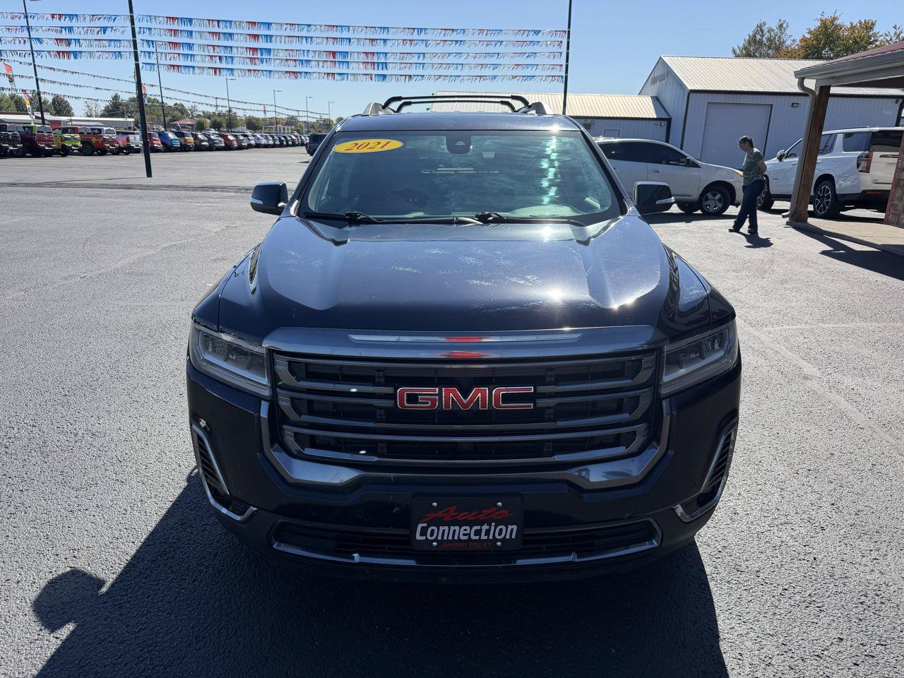 Used 2021 GMC Acadia AT4 w/ Trailering Package AWD/4WD image 11