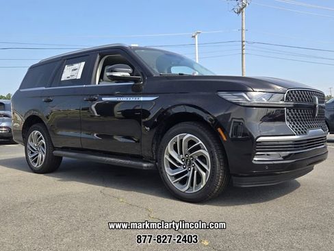 New 2026 Lincoln Navigator Premiere AWD/4WD image 5