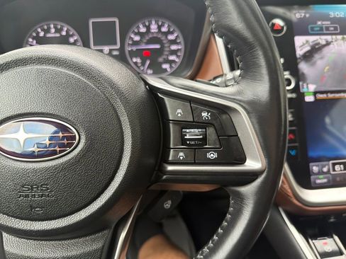 Used 2021 Subaru Outback Touring AWD/4WD image 34