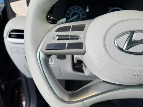 Used 2024 Hyundai Palisade Limited FWD image 17