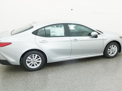 New 2026 Toyota Camry LE image 10