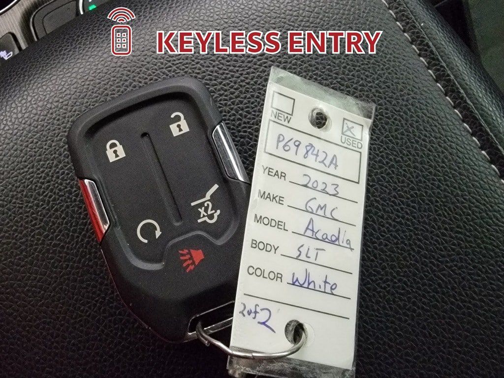 Used 2023 GMC Acadia SLT AWD/4WD image 36