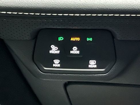 New 2026 Volkswagen Atlas SE AWD/4WD image 18