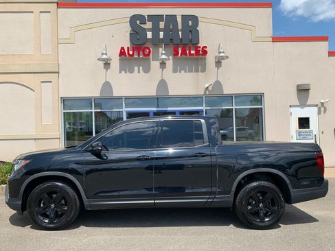 Used 2022 Honda Ridgeline Black Edition image 4