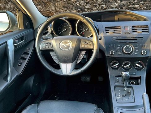 Used 2012 MAZDA MAZDA3 i Grand Touring image 5