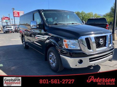 Used 2016 Nissan NV 3500 SL image 1