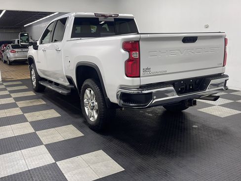 Used 2023 Chevrolet Silverado 2500 LTZ w/ LTZ Premium Package AWD/4WD image 2