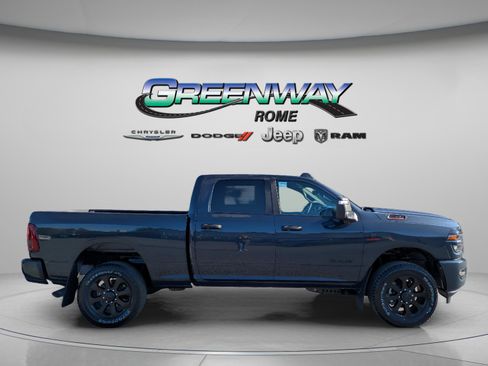 New 2026 RAM 2500 Big Horn AWD/4WD image 8