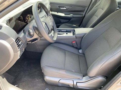 New 2027 Nissan Sentra S w/ Floor Mat Package FWD image 10