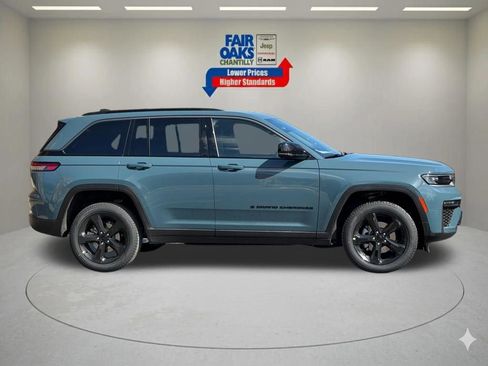 New 2026 Jeep Grand Cherokee Limited w/ Limited Altitude Package AWD/4WD image 4
