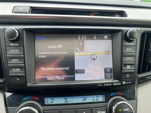 Used 2016 Toyota RAV4 Limited AWD/4WD image 27