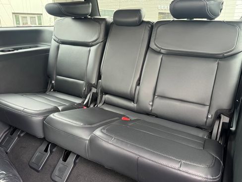 New 2026 Ford Expedition Platinum w/ Driver's Package image 14