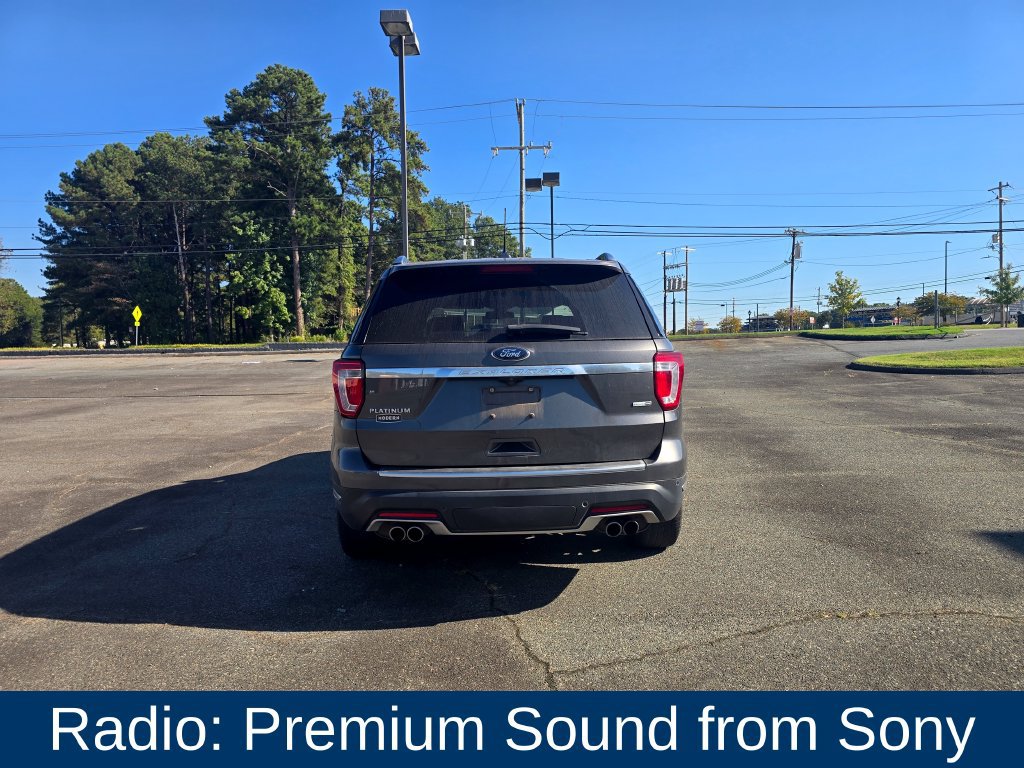Used 2018 Ford Explorer Platinum AWD/4WD image 3