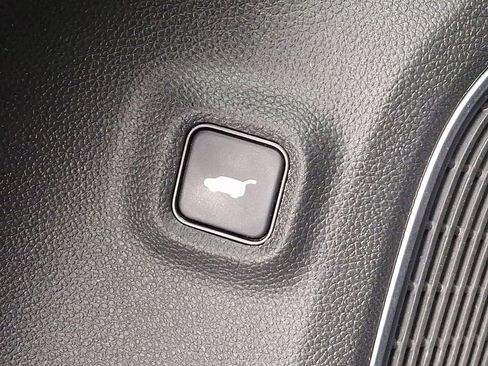 Certified 2023 Acura MDX SH-AWD w/ Advance Package image 29