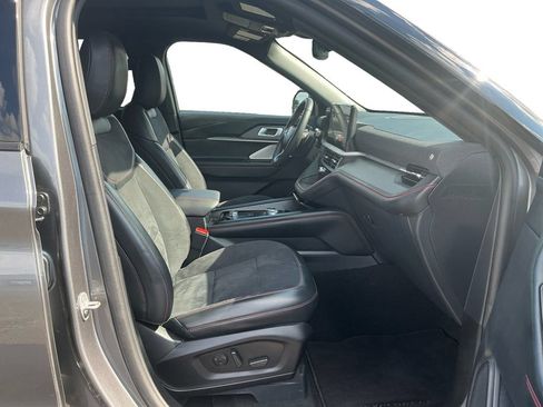 Certified 2025 Ford Explorer ST w/ Sun And Sound Package AWD/4WD image 22