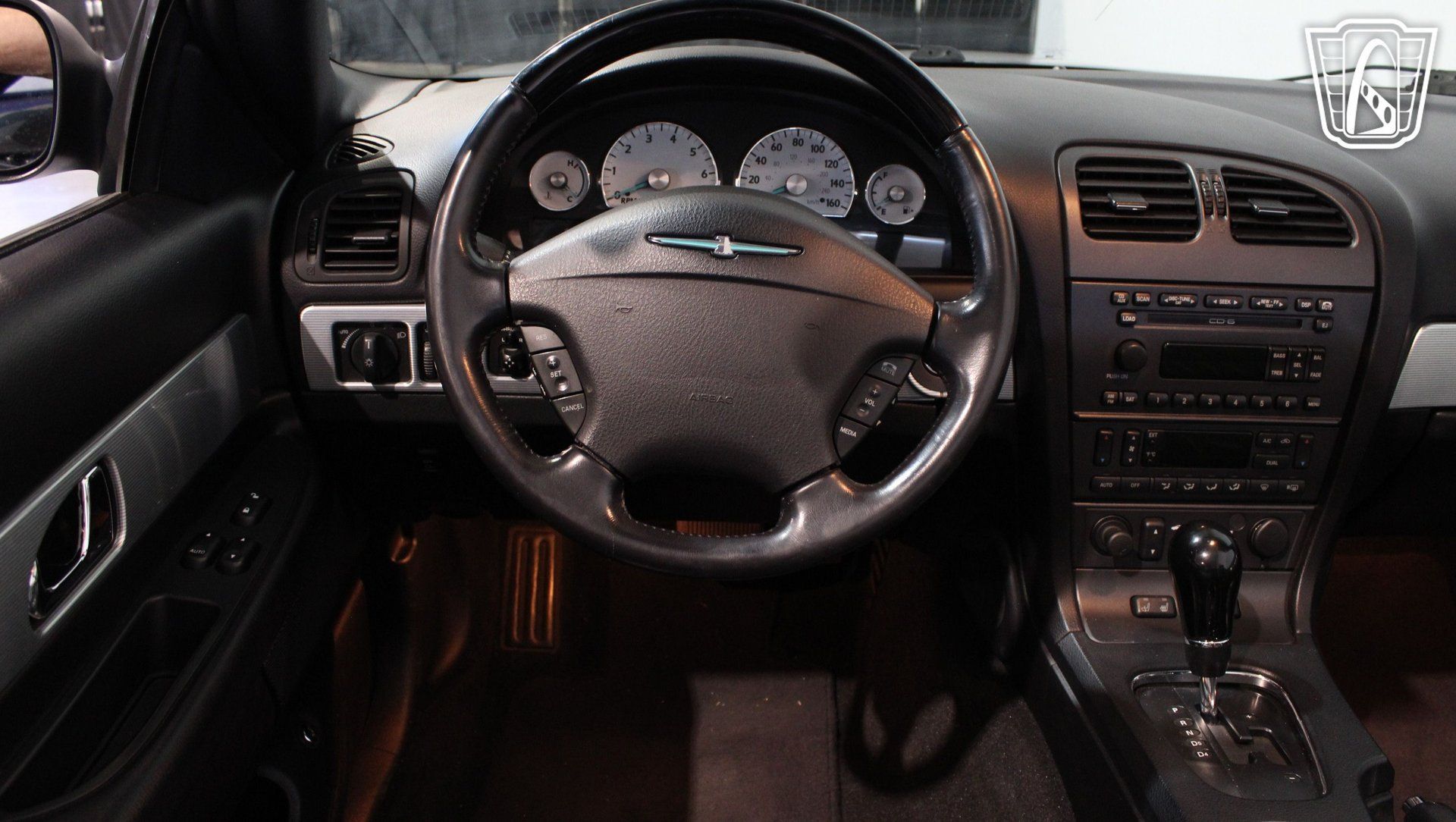 Used 2004 Ford Thunderbird RWD image 17