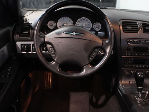 Used 2004 Ford Thunderbird RWD image 17