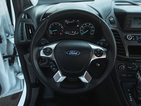 Used 2022 Ford Transit Connect XL image 21