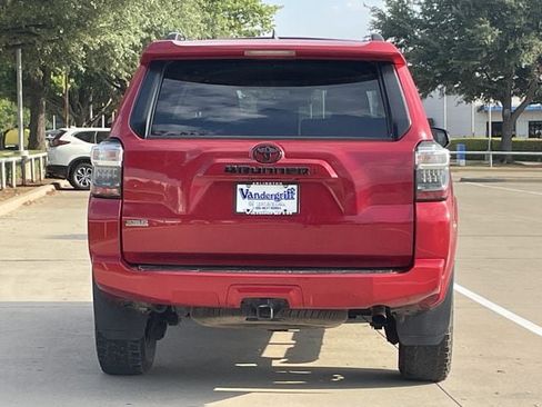 Used 2023 Toyota 4Runner SR5 AWD/4WD image 5