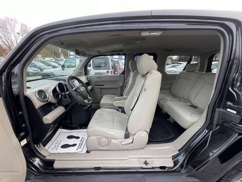 Used 2010 Honda Element EX image 11