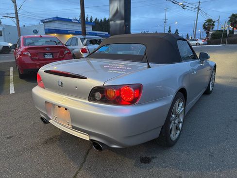 Used 2005 Honda S2000 image 3