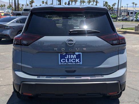 New 2026 Nissan Rogue SV FWD image 3