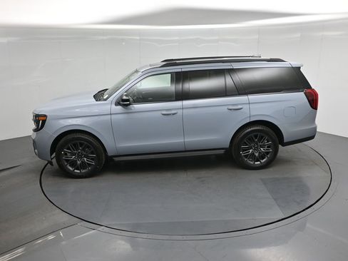 New 2026 Ford Expedition Platinum AWD/4WD image 39