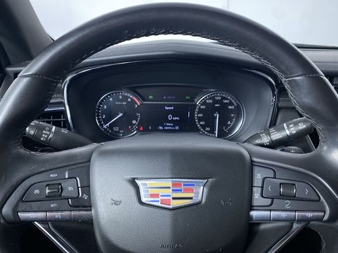 Certified 2023 Cadillac XT6 Luxury image 3