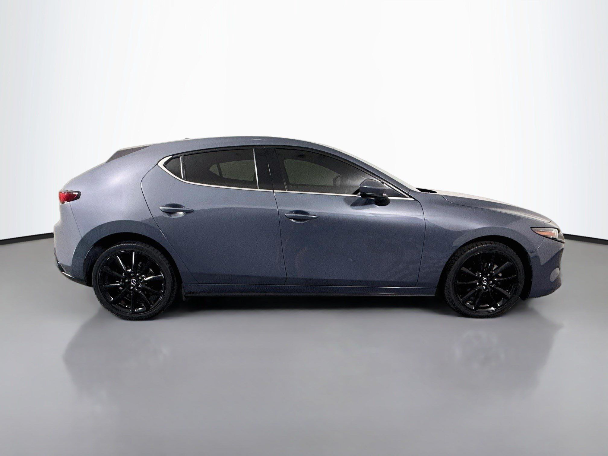 Used 2021 MAZDA MAZDA3 s FWD image 11