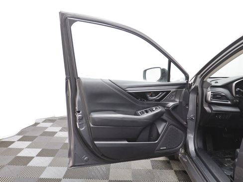 Used 2020 Subaru Legacy Limited w/ Popular Package #3 image 4