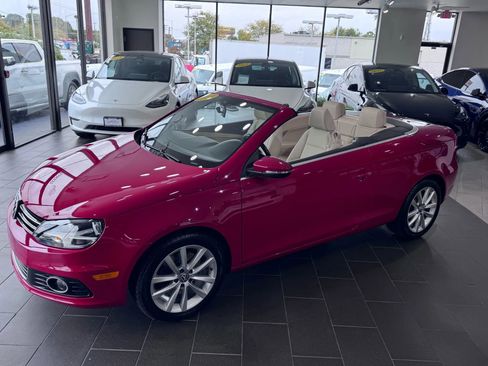 Used 2014 Volkswagen Eos Komfort image 2