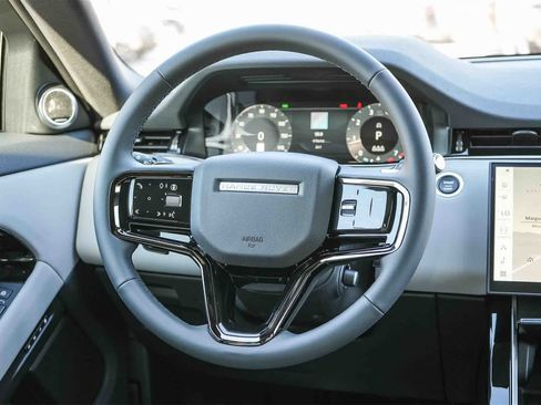 New 2026 Land Rover Range Rover Evoque S image 15