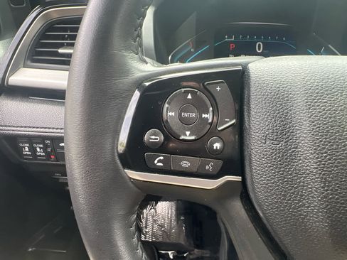 Used 2023 Honda Odyssey Touring image 20