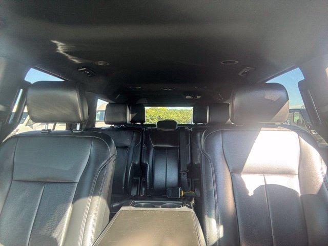Used 2020 Ford Expedition Max XLT w/ Equipment Group 202A RWD image 21