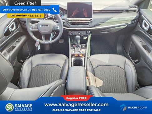 Used 2025 Jeep Compass Latitude w/ Altitude Special Edition AWD/4WD image 11