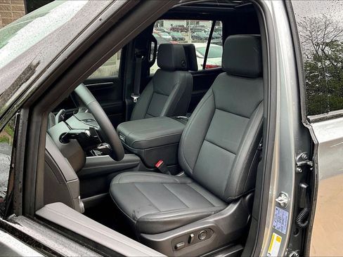 New 2026 Chevrolet Tahoe Z71 w/ Z71 Off-Road Package AWD/4WD image 8
