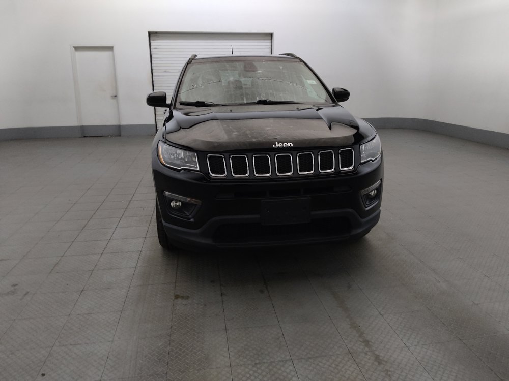 Used 2018 Jeep Compass Latitude w/ Popular Equipment Group AWD/4WD image 14