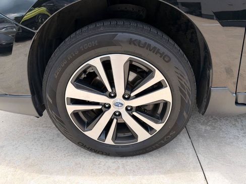 Used 2019 Subaru Outback 2.5i Limited AWD/4WD image 16